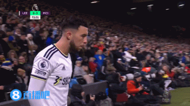 麦迪逊被担架抬出球场，弗兰克：看起来是重伤，这很残酷