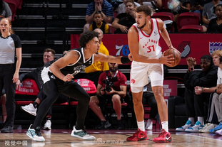 意媒：尤文冬窗很难签下贝尔纳韦，其3千万身价是主要障碍