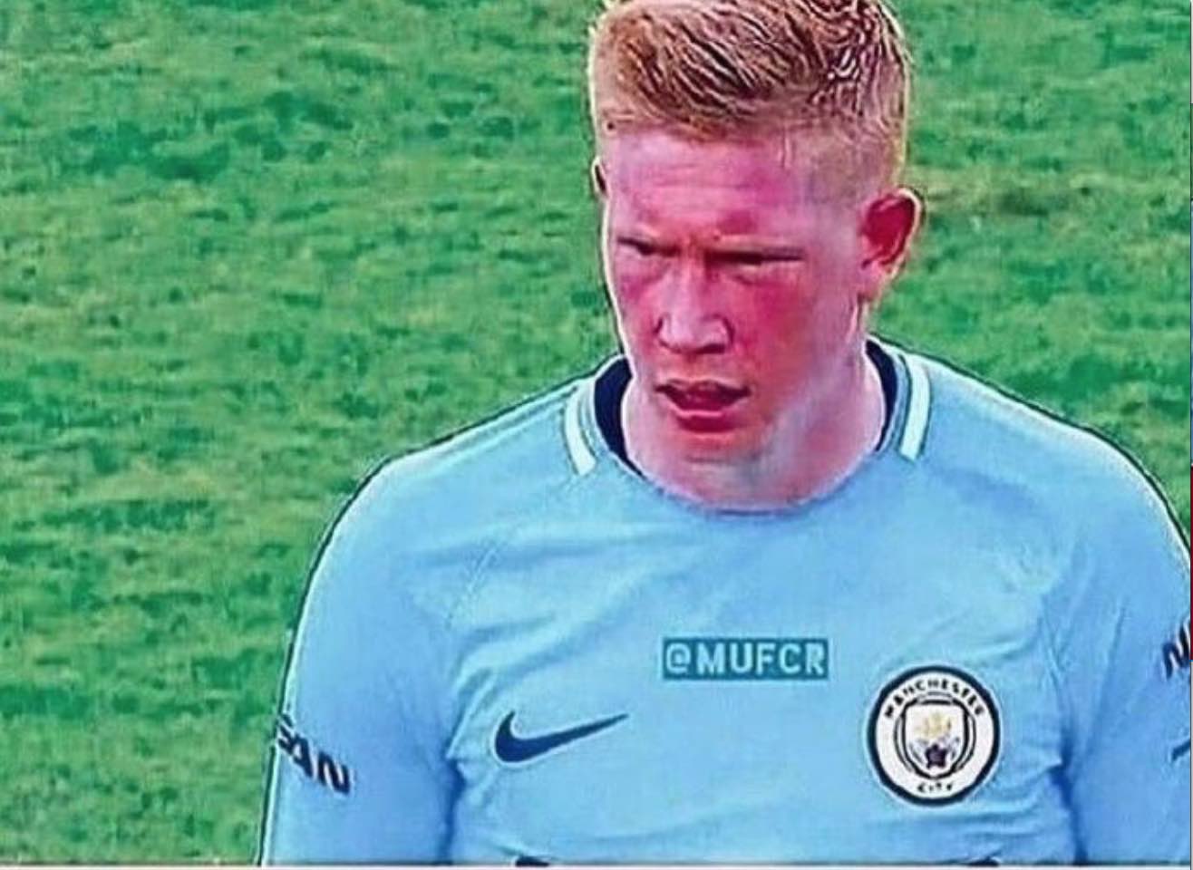 拉波尔塔承诺与弗里克续约：他的地位已稳固，会见证球场完工